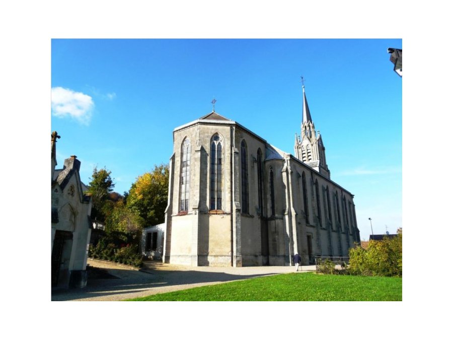 Eglise Derrière